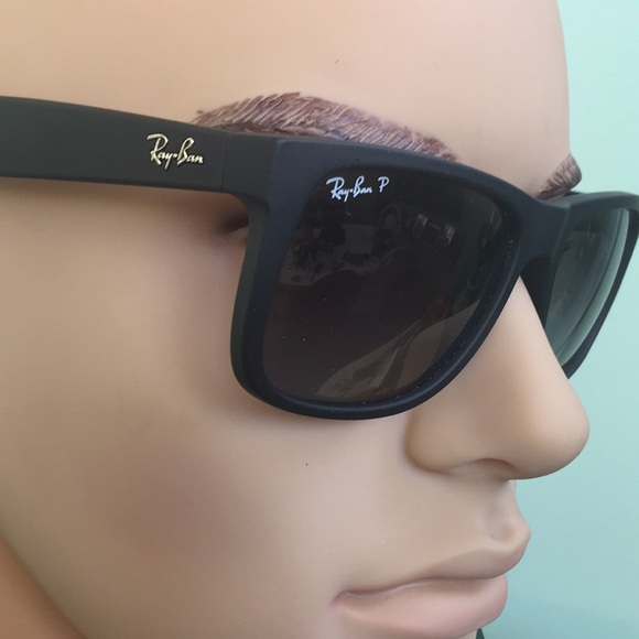 Ray - Ban Sunglasses Polarized - Picture 4 of 8
